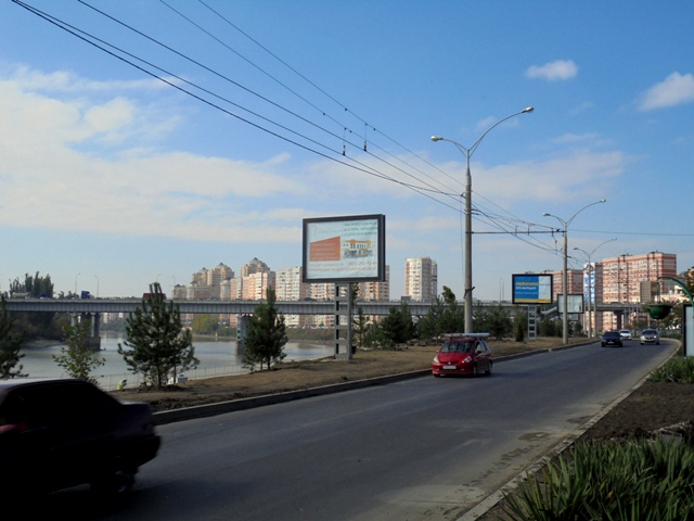 Фотография рекламного носителя, тип: Ситиборд 2.7x3.7, адрес: Кубанская наб., д.240, Краснодар, Краснодарский край, Россия. Сторона Б №235166