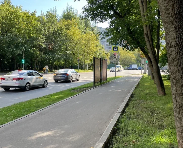 Фотография рекламного носителя, тип: Афиша 1.75x1.8, адрес: Берзарина ул., д.22, стенд 1, Москва, Россия. Сторона B №865015