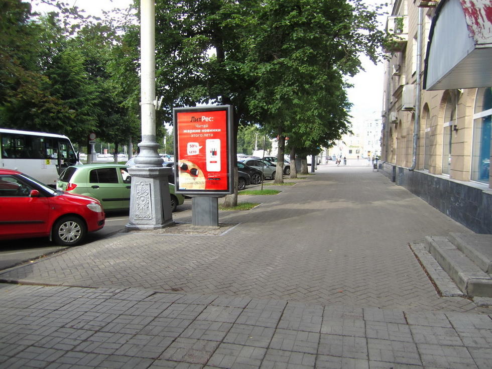 Фотография рекламного носителя, тип: Ситиформат 1.8x1.2, адрес: Ленина пл., Воронеж, Воронежская область, Россия. Сторона А №158312