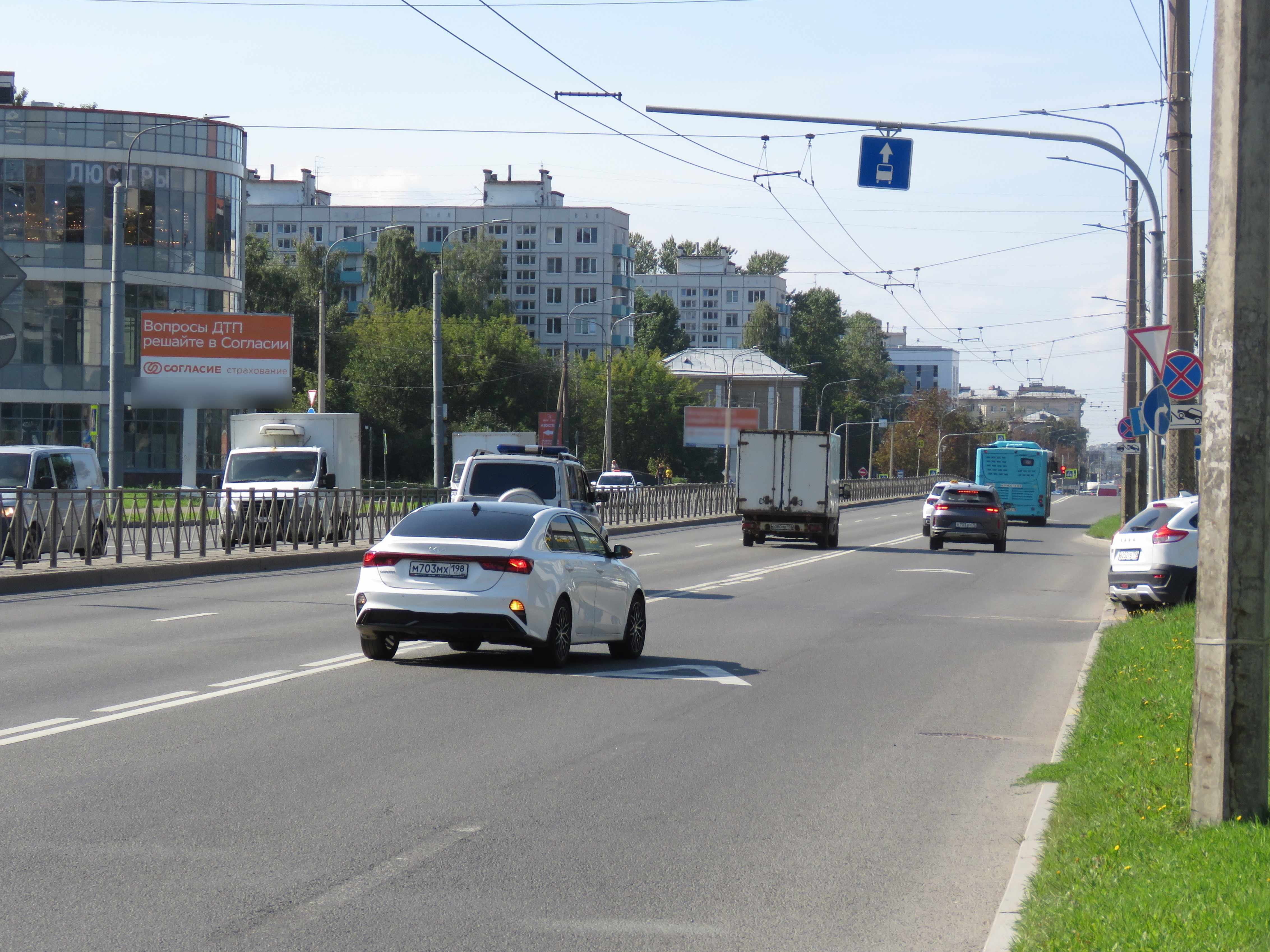 Фотография рекламного носителя, тип: Билборд 3x6, адрес: Заневский пр-т., д.65, корп.1, Санкт-Петербург, Россия. Сторона Б №708191
