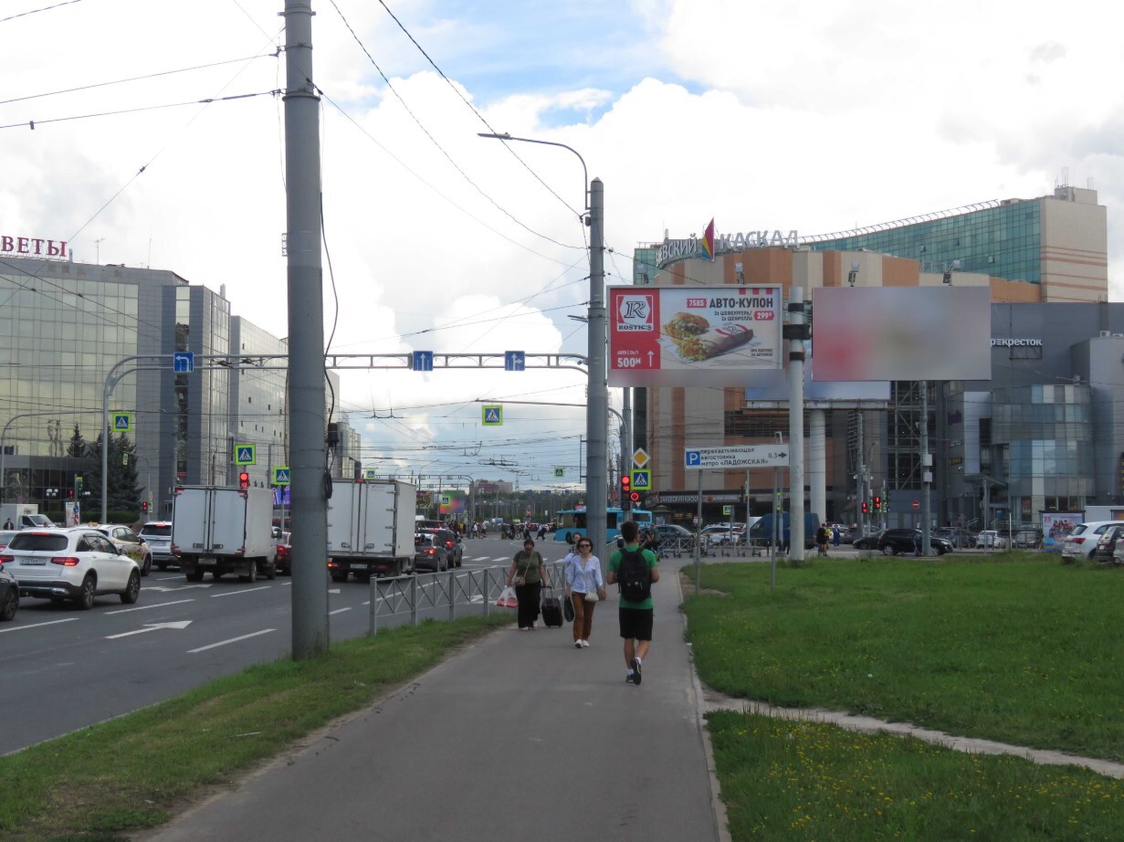 Фотография рекламного носителя, тип: Билборд 3x6, адрес: Заневский пр-т. Х Энергетиков пр-т., Санкт-Петербург, Россия. Сторона А1 №106761