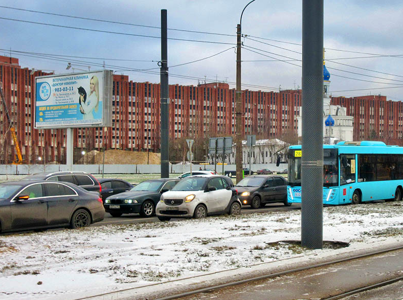 Фотография рекламного носителя, тип: Билборд 3x6, адрес: Культуры пр-т. Х Северный пр-т., д.32, Санкт-Петербург, Россия. Сторона B №169925