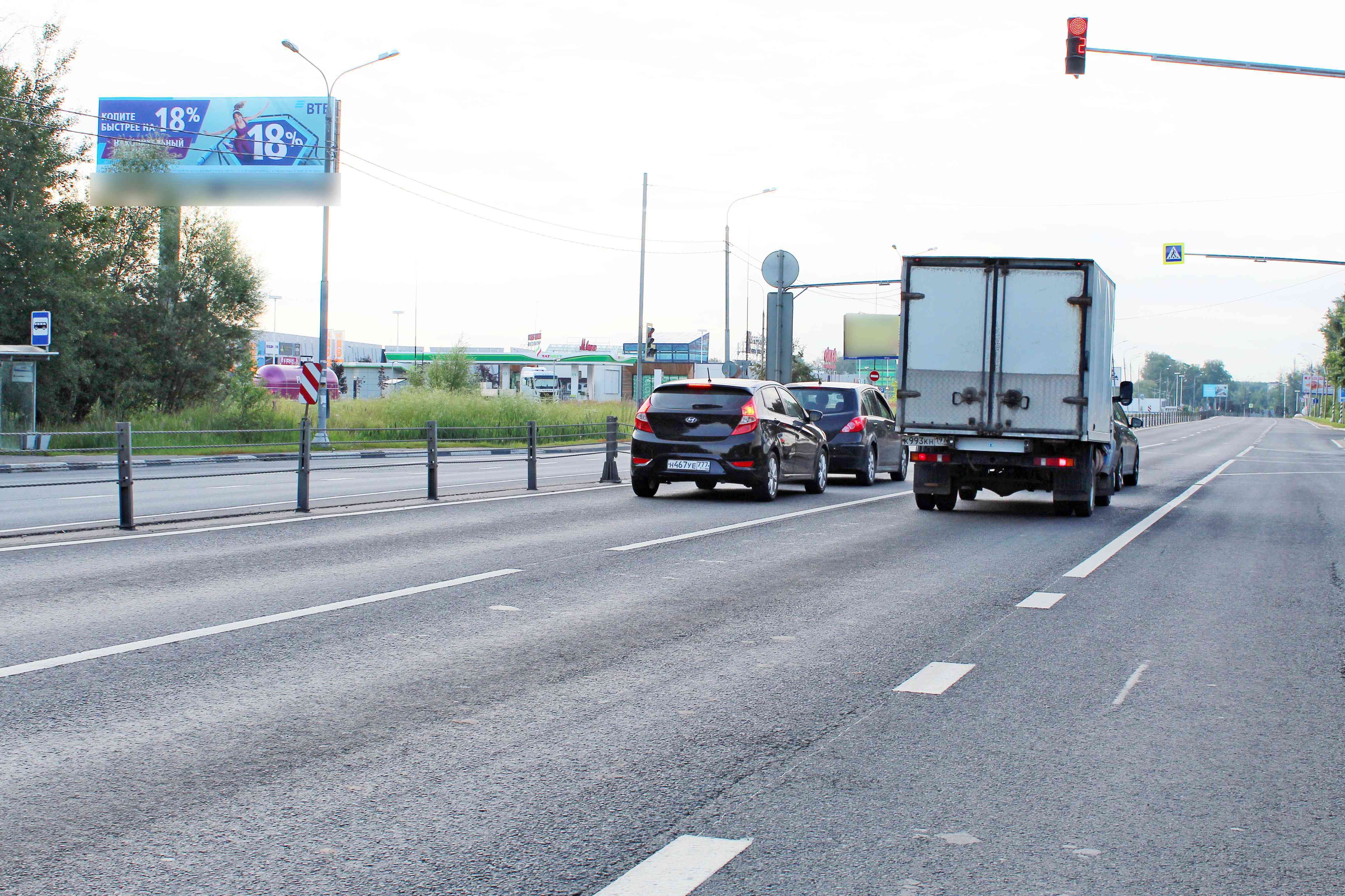 Фотография рекламного носителя, тип: Суперсайт 5x15, адрес: Пятницкое ш., 7 000м, Красногорск, Московская область, Россия. Сторона Б №978772