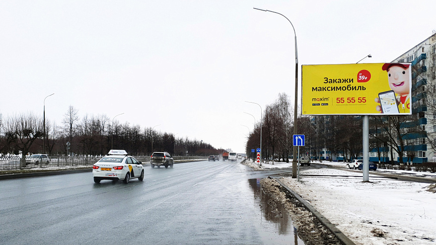 Фотография рекламного носителя, тип: Билборд 3x6, адрес: Вахитова пр-т. Х Мира пр-т., Набережные Челны, Республика Татарстан, Россия. Сторона A №685847