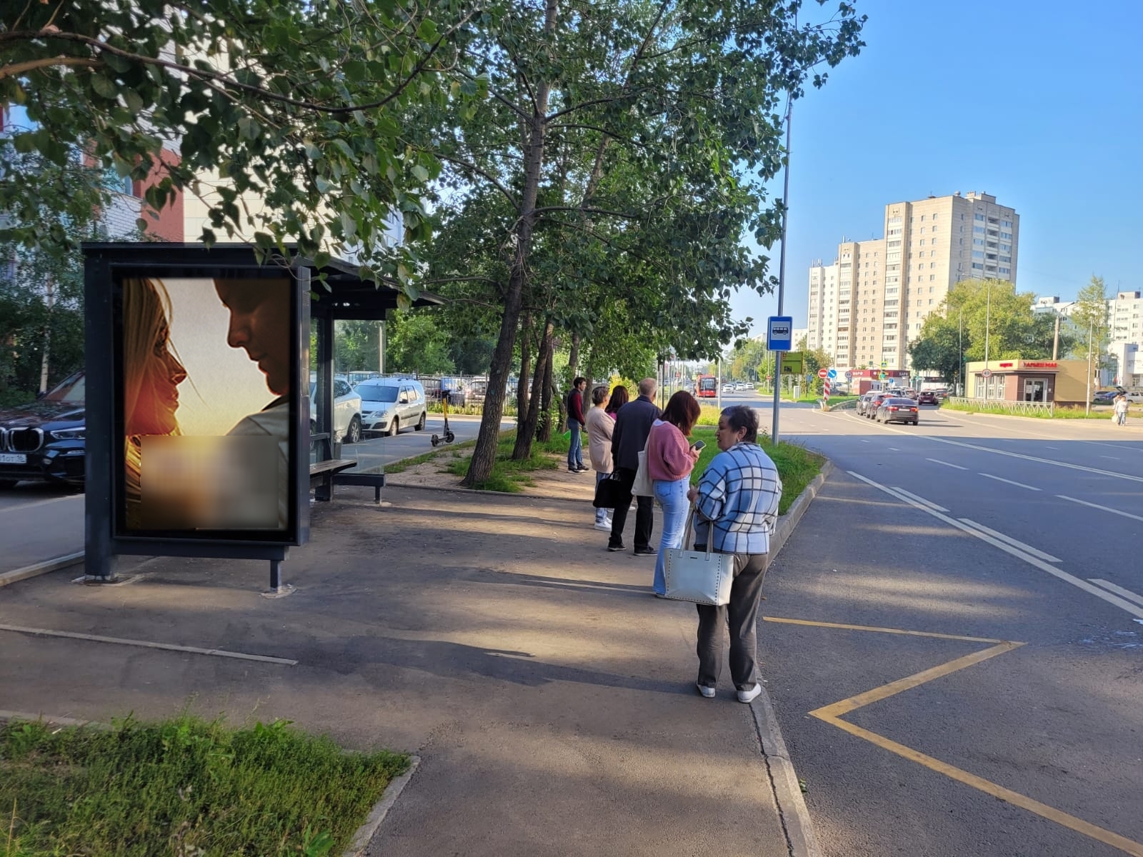 Фотография рекламного носителя, тип: Остановка 1.8x1.2, адрес: Восход ул., д.2А, ост. «Улица Блюхера», Казань, Республика Татарстан, Россия. Сторона Б №1326618