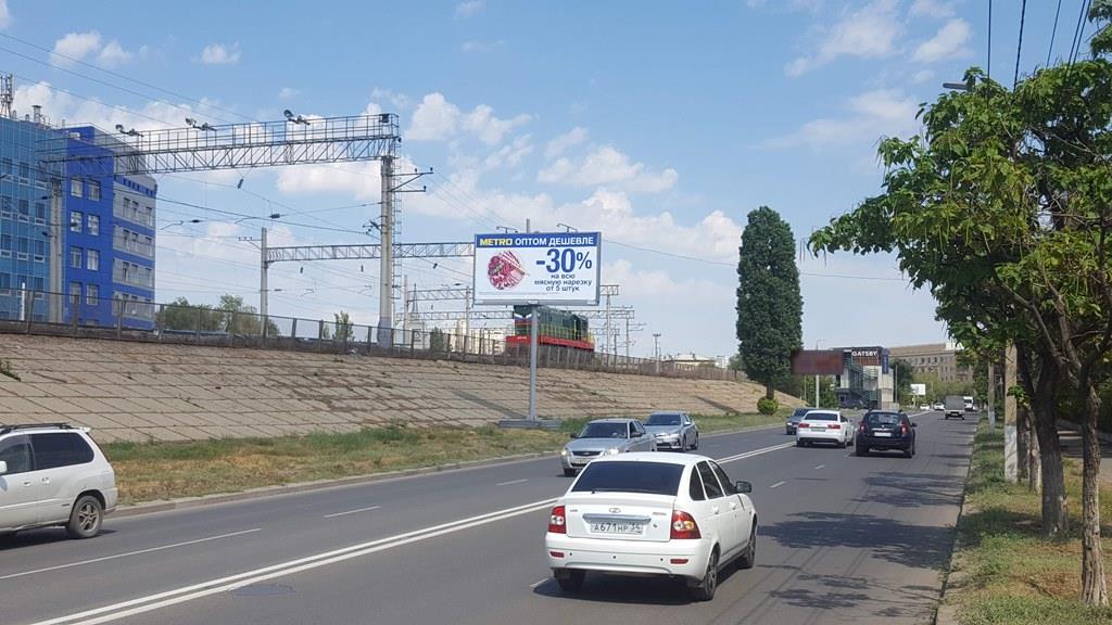 Фотография рекламного носителя, тип: Билборд 3x6, адрес: Глубокоовражная ул. Х Краснознаменская ул., Волгоград, Волгоградская область, Россия. Сторона Б №83053