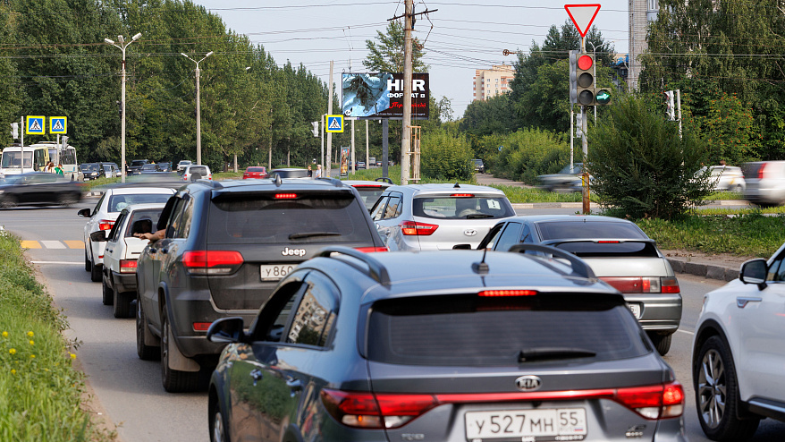Фотография рекламного носителя, тип: Билборд 3x6, адрес: Менделеева пр., д.11/14б, Омск, Омская область, Россия. Сторона А1-А10 №1009918