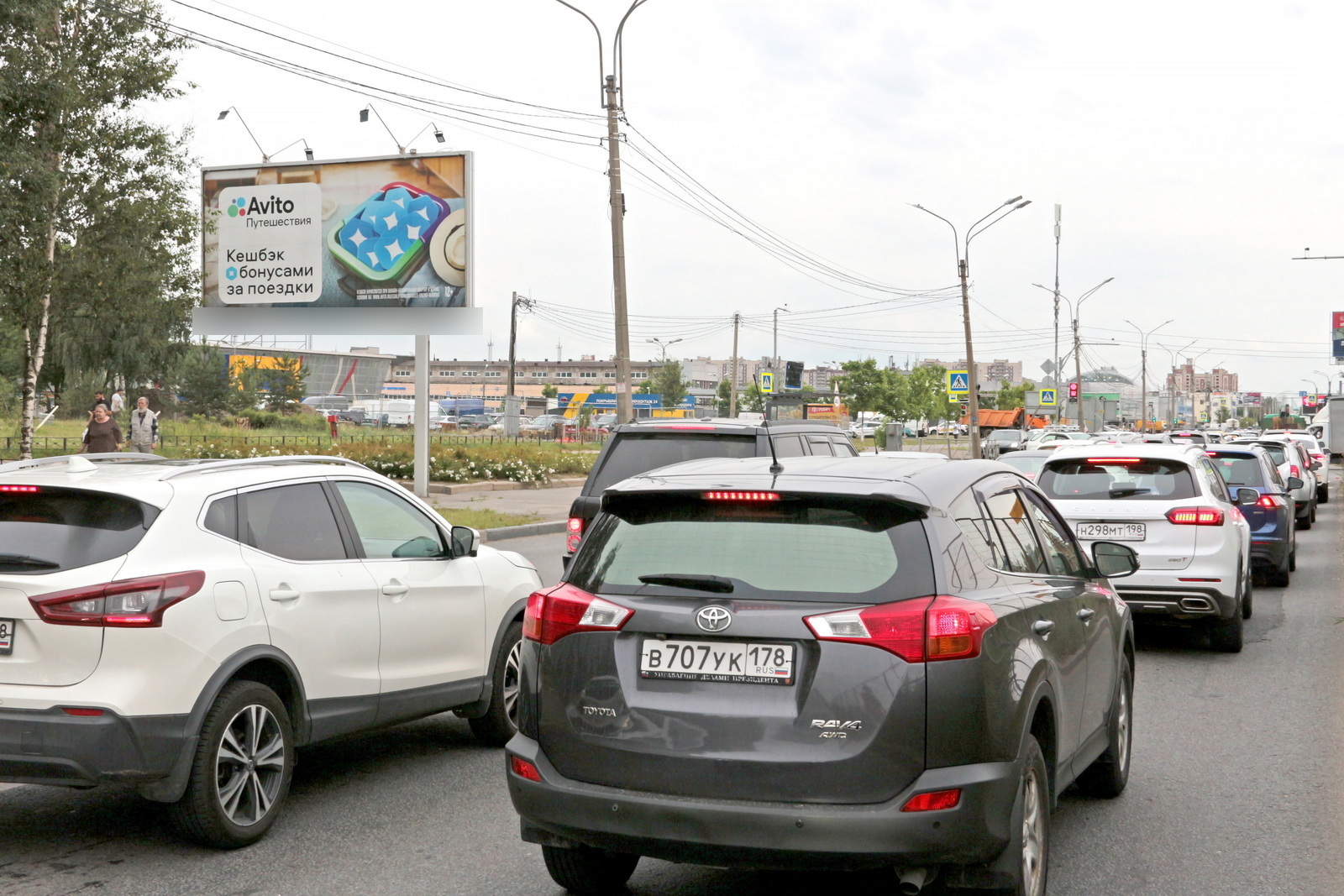 Фотография рекламного носителя, тип: Билборд 3x6, адрес: Планерная ул. Х Ситцевая ул., д.17, корп.2, Санкт-Петербург, Россия. Сторона Б1 №637400