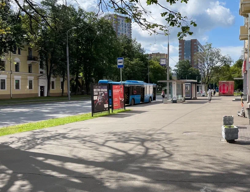 Фотография рекламного носителя, тип: Афиша 1.75x1.8, адрес: Маршала Бирюзова ул., д.18, стенд 1, Москва, Россия. Сторона B №865384