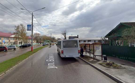 Фотография рекламного носителя, тип: Остановка 1.8x1.2, адрес: Войкова ул., через дорогу от ЦРБ, Муром, Владимирская область, Россия. Сторона А №1335623