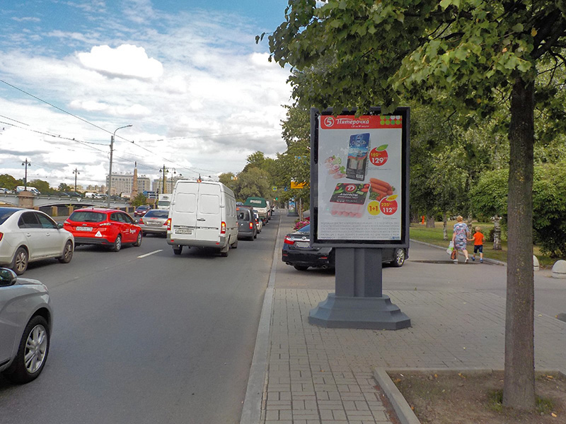 Фотография рекламного носителя, тип: Ситиформат 1.8x1.2, адрес: Песочная наб., д.4, Санкт-Петербург, Россия. Сторона А №177003