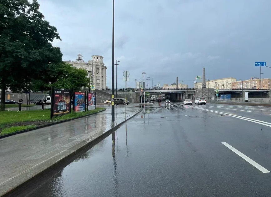 Фотография рекламного носителя, тип: Афиша 1.75x1.8, адрес: Бережковская наб. X Европы пл., поз.1, стенд 3, Москва, Россия. Сторона A №886524