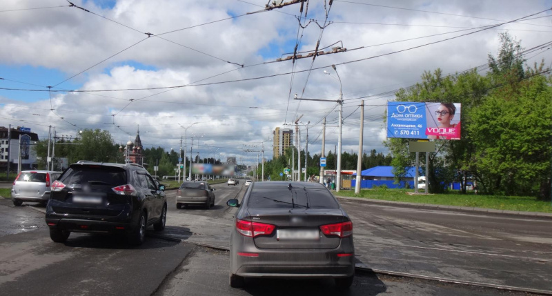 Фотография рекламного носителя, тип: Билборд 3x6, адрес: 10 лет Октября ул. Х Буммашевская ул., Ижевск, Республика Удмуртия, Россия. Сторона A1 №670967