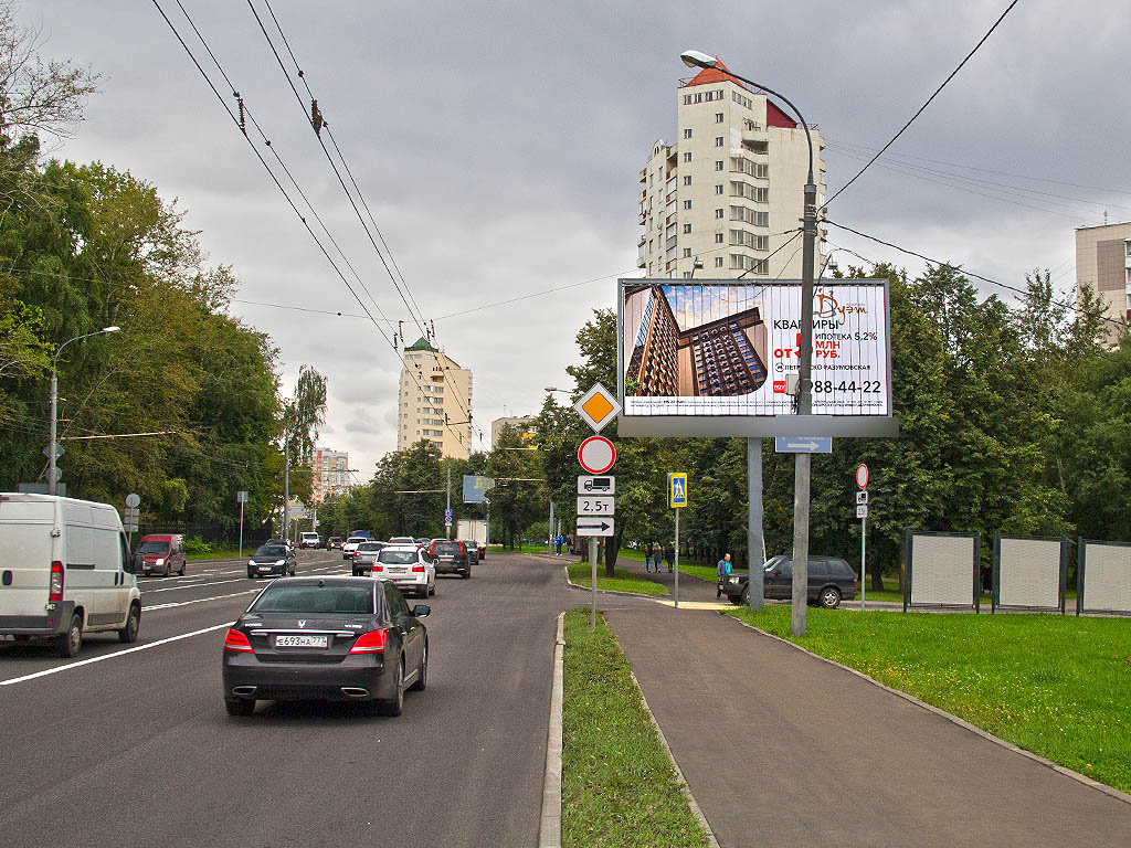 Фотография рекламного носителя, тип: Билборд 3x6, адрес: Коровинское ш., д.17 Х Дегунинская ул., Москва, Россия. Сторона A1-A3 №80097