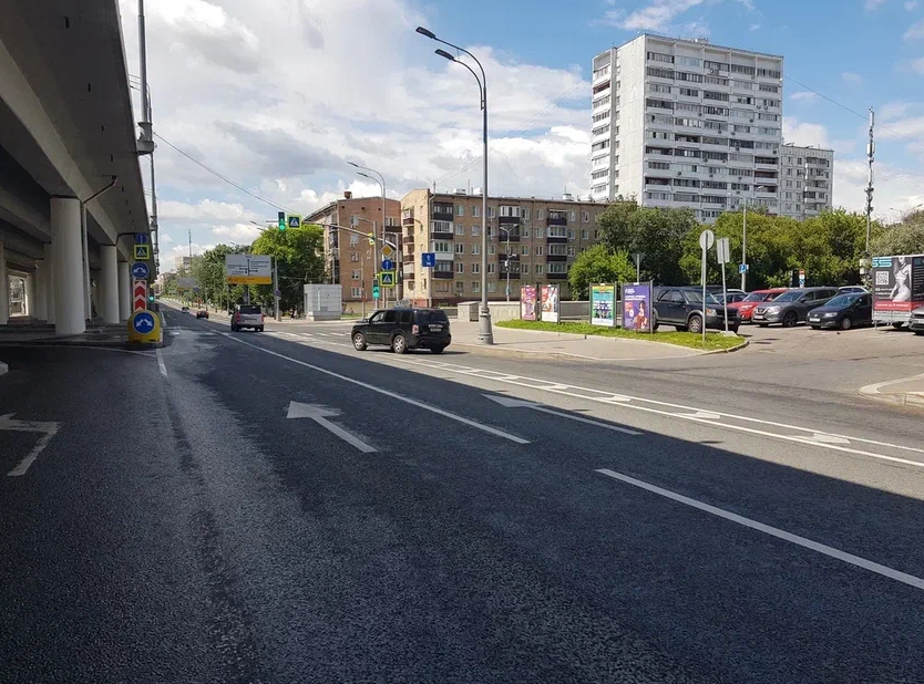 Фотография рекламного носителя, тип: Афиша 1.75x1.8, адрес: Волоколамское ш., д.90, поз.2, стенд 1, Москва, Россия. Сторона A №865115