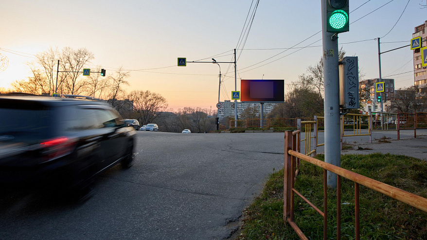 Фотография рекламного носителя, тип: Билборд 3x6, адрес: Профессора Даниловского ул. Х Стрельникова ул., д.28, Хабаровск, Хабаровский край, Россия. Сторона A1-А10 №481908