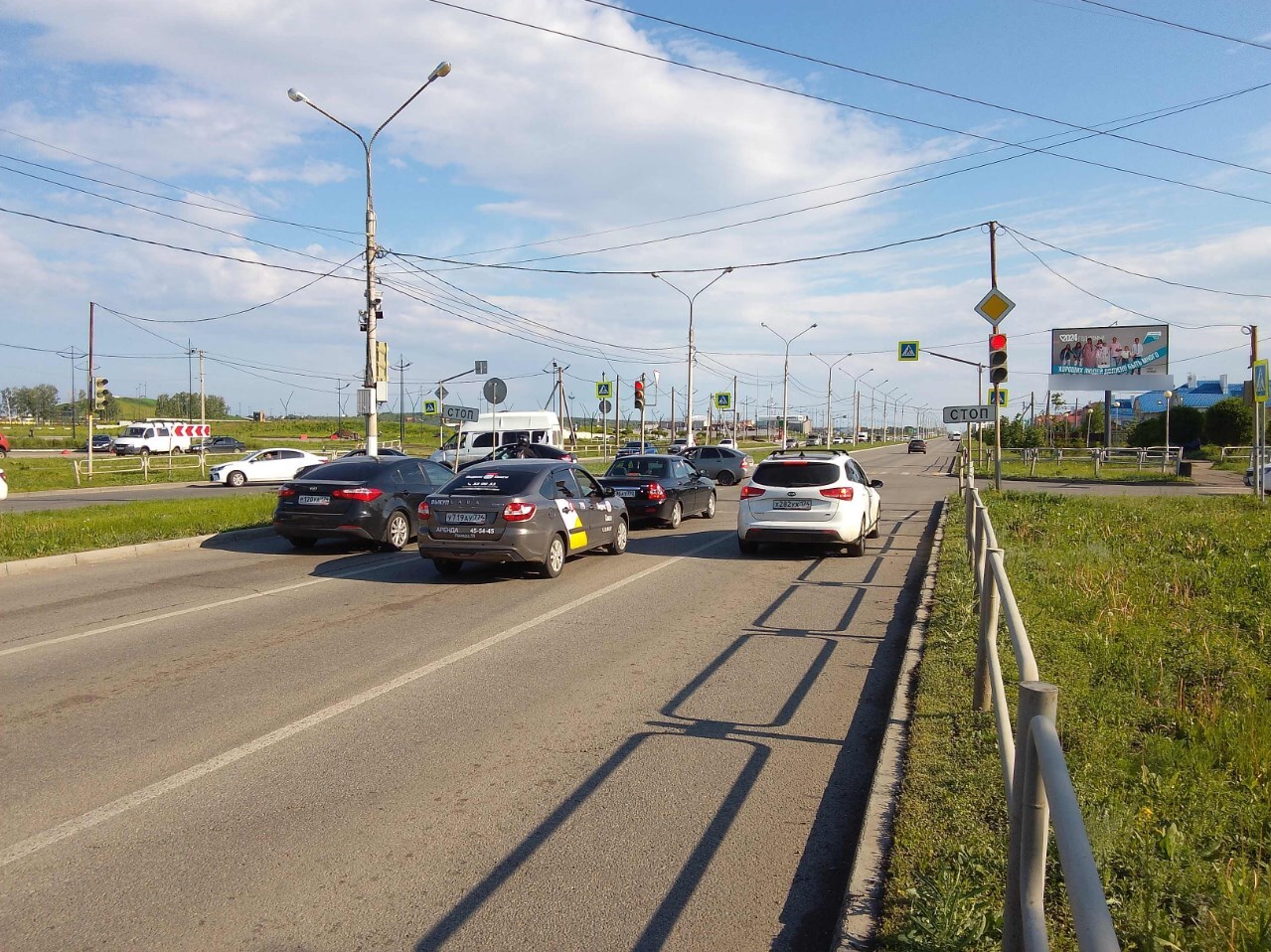 Фотография рекламного носителя, тип: Билборд 3x6, адрес: Советская ул. X Доменщиков ул., д.10, Магнитогорск, Челябинская область, Россия. Сторона А1 №1328577