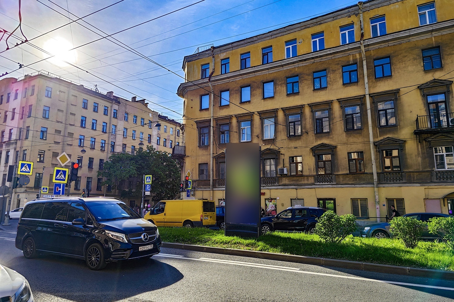 Фотография рекламного носителя, тип: Пиллар 3x1.4, адрес: Малый пр-т., д.15 Х 7-я линия, Санкт-Петербург, Россия. Сторона С №541720