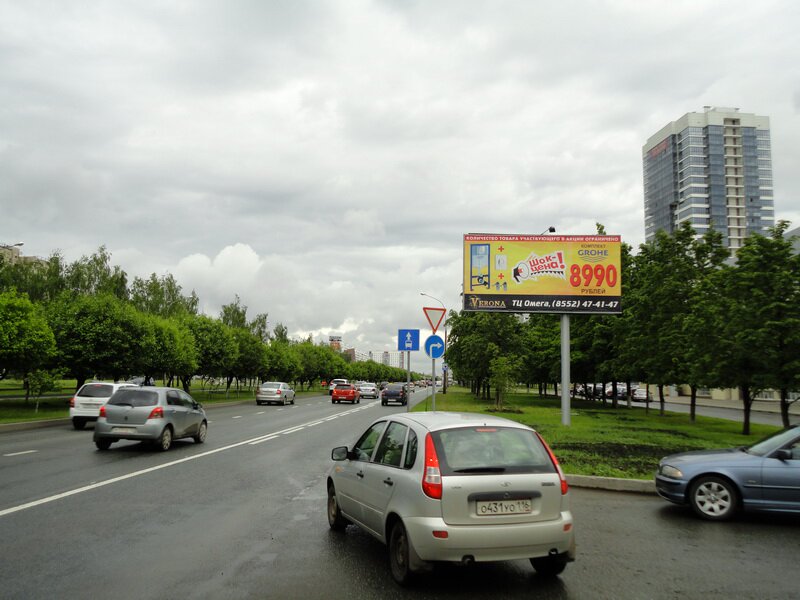 Фотография рекламного носителя, тип: Билборд 3x6, адрес: Мира пр-т., ост. Медгородок, Набережные Челны, Республика Татарстан, Россия. Сторона А №254485