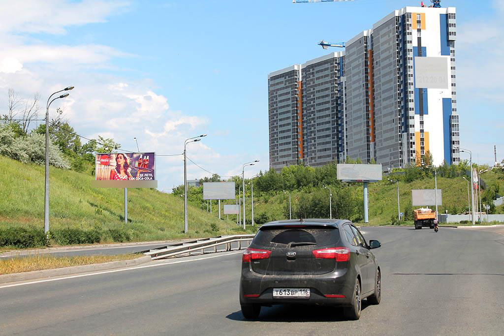 Фотография рекламного носителя, тип: Билборд 3x6, адрес: Аметьевская магистраль, поз.3, Казань, Республика Татарстан, Россия. Сторона B №231924