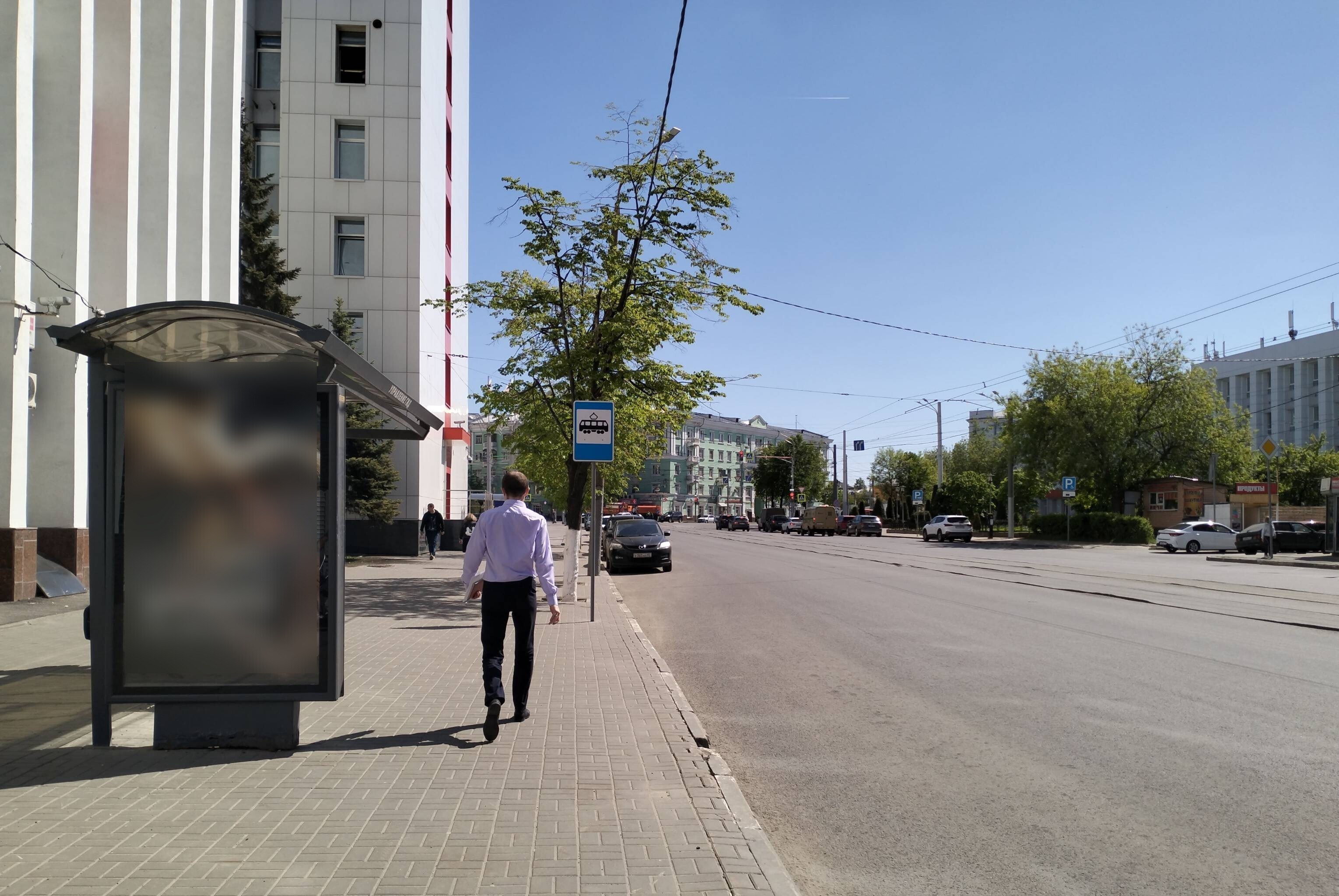 Фотография рекламного носителя, тип: Остановка 1.8x1.2, адрес: Октябрьской революции ул., ост. УГЖД, Нижний Новгород, Нижегородская область, Россия. Сторона Б №142325