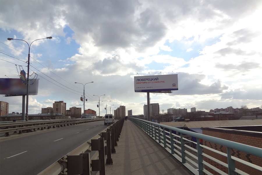 Фотография рекламного носителя, тип: Суперсайт 4x12, адрес: Комсомольский пр-т., 500 м от Октябрьского проспекта, Люберцы, Московская область, Россия. Сторона A №1329856