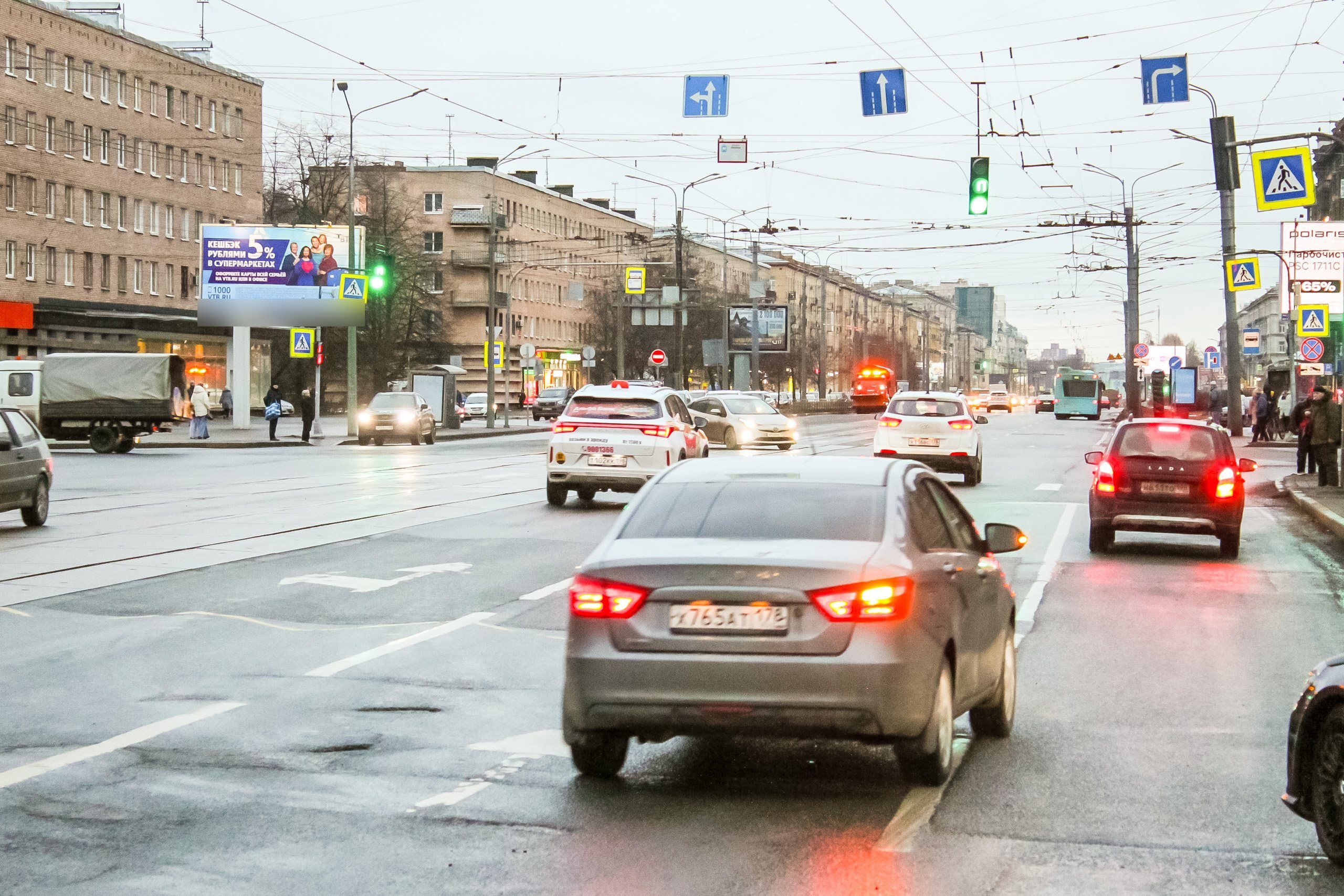 Фотография рекламного носителя, тип: Билборд 3x6, адрес: Наличная ул., д.41 Х Нахимова ул., Санкт-Петербург, Россия. Сторона Б №120035