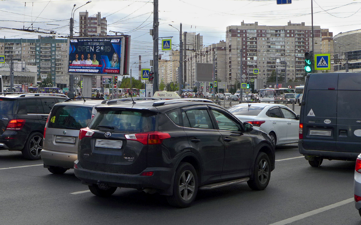 Фотография рекламного носителя, тип: Билборд 3x6, адрес: Большевиков пр-т., д.1 Х Коллонтай ул., Санкт-Петербург, Россия. Сторона B №172207
