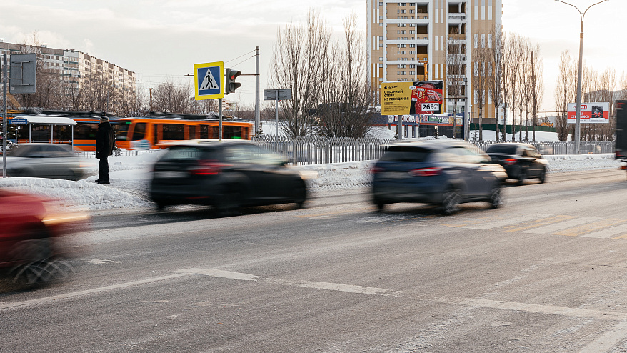 Фотография рекламного носителя, тип: Билборд 3x6, адрес: Сююмбике пр-т., ост. "Пушкинская", Набережные Челны, Республика Татарстан, Россия. Сторона B №685773
