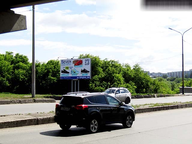 Фотография рекламного носителя, тип: Билборд 3x6, адрес: Жукова ул. Х Госпитальная ул., поз.1, Омск, Омская область, Россия. Сторона Б №197608