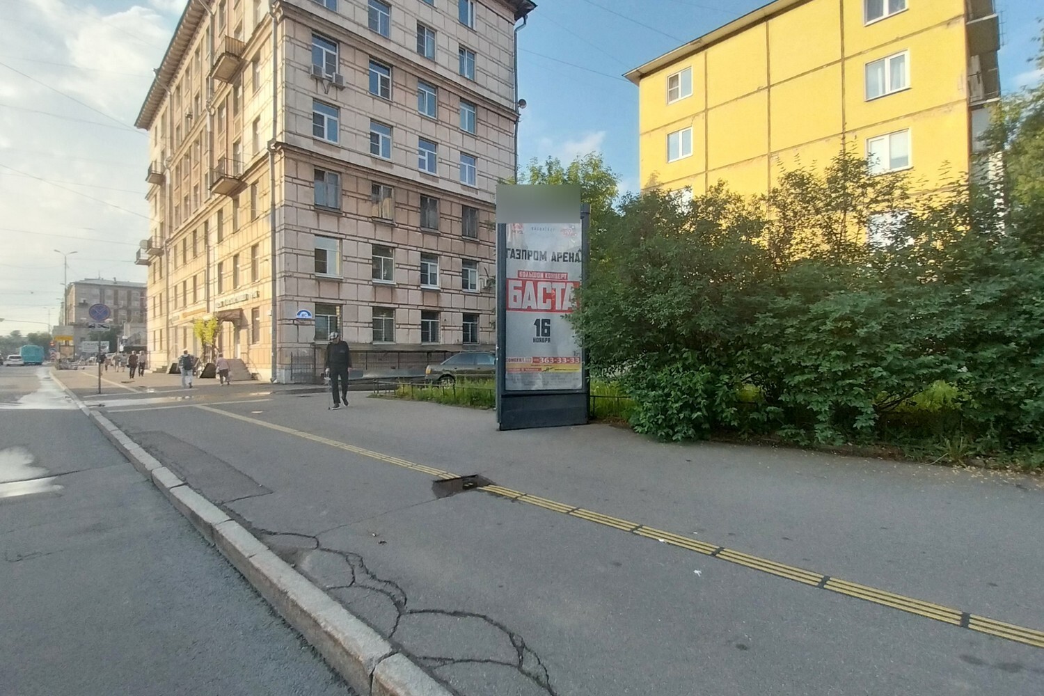 Фотография рекламного носителя, тип: Пиллар 3x1.4, адрес: Новочеркасский пр-т., д.30, Санкт-Петербург, Россия. Сторона А №541760