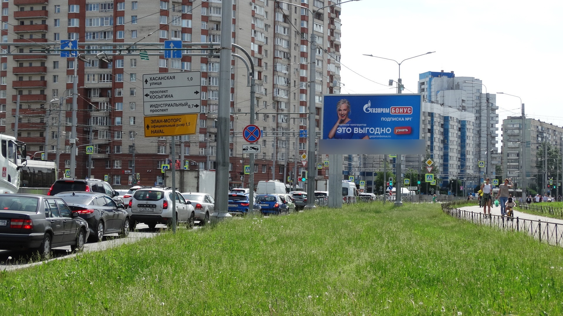 Фотография рекламного носителя, тип: Билборд 3x6, адрес: Наставников пр-т. Х Косыгина пр-т., Санкт-Петербург, Россия. Сторона А1 №106725