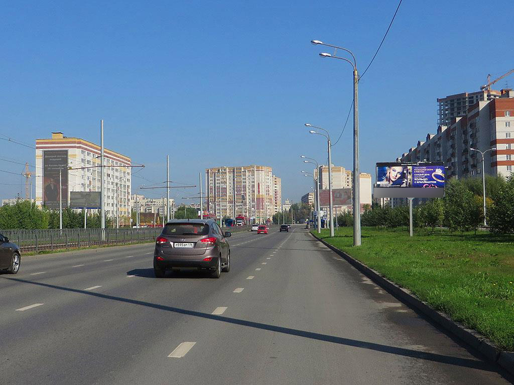 Фотография рекламного носителя, тип: Билборд 3x6, адрес: Большая Крыловка ул., Казань, Республика Татарстан, Россия. Сторона A №231928
