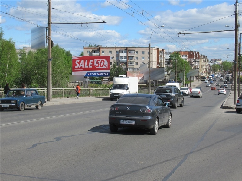 Фотография рекламного носителя, тип: Билборд 3x6, адрес: Ленинградская ул., въезд на мост, Вологда, Вологодская область, Россия. Сторона Б №110933