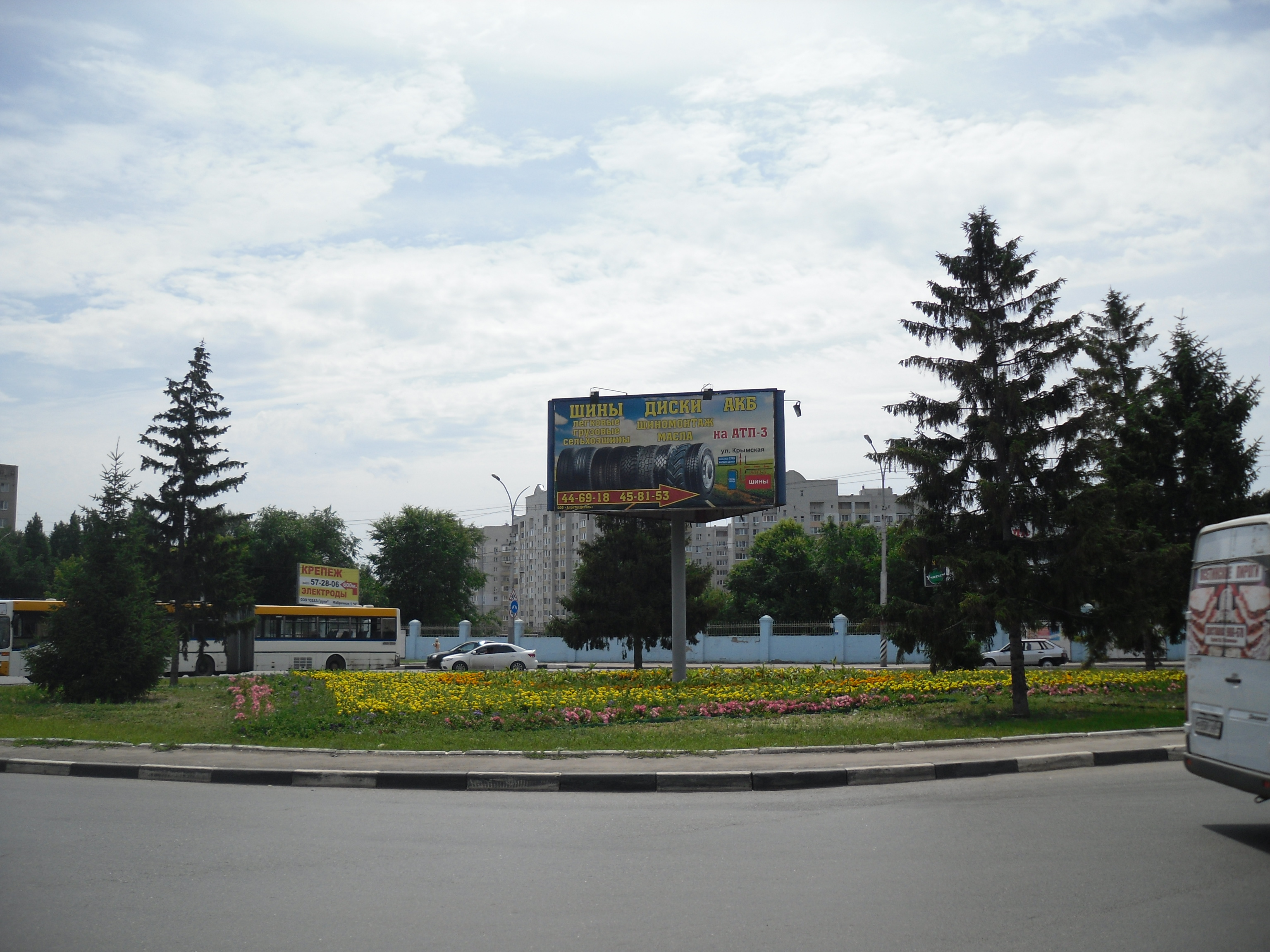 Фотография рекламного носителя, тип: Билборд 3x6, адрес: Энтузиастов пр-т., стадион Волга, поз.2, Саратов, Саратовская область, Россия. Сторона A2 №840129
