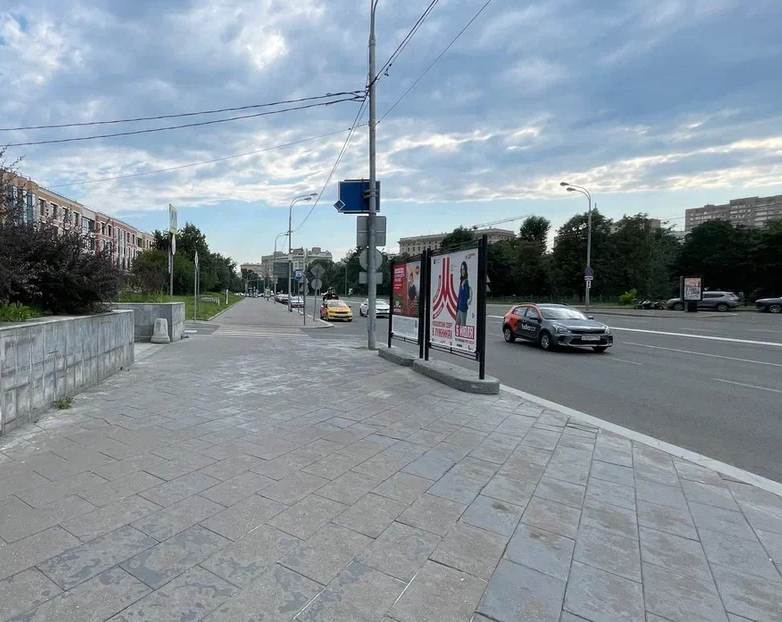 Фотография рекламного носителя, тип: Афиша 1.75x1.8, адрес: Олимпийский пр-т. Х Дурова ул., д.18, поз.3, стенд 1, Москва, Россия. Сторона B №789409