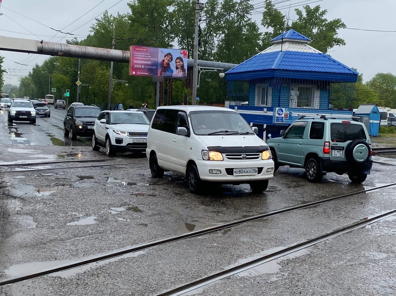 Фотография рекламного носителя, тип: Билборд 3x6, адрес: Ленина пр-т., д.225, стр.2, Томск, Томская область, Россия. Сторона А №1336427