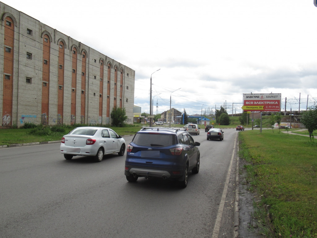 Фотография рекламного носителя, тип: Билборд 3x6, адрес: Городской вал ул., д.2, Ярославль, Ярославская область, Россия. Сторона A №163082