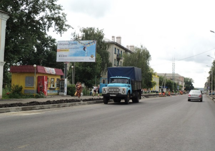 Фотография рекламного носителя, тип: Билборд 3x6, адрес: Фатеж г., Карла Маркса ул., д.25, Курская область, Россия. Сторона В №1330293