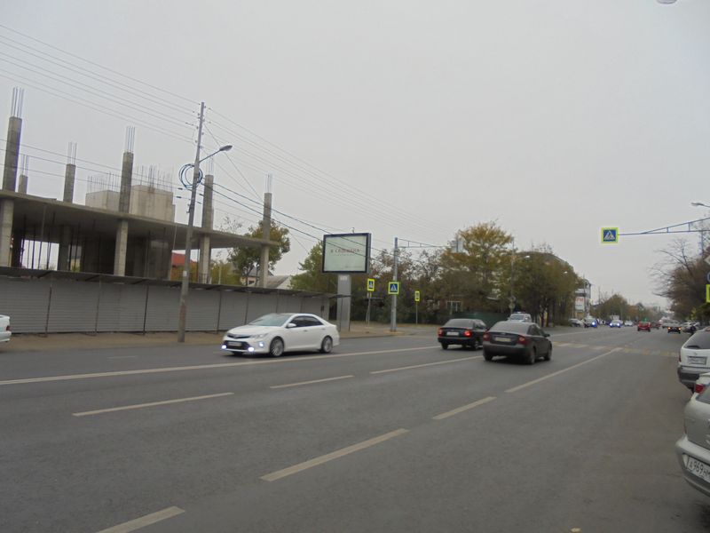 Фотография рекламного носителя, тип: Ситиборд 2.7x3.7, адрес: Красных Партизан ул. Х Энгельса ул., Краснодар, Краснодарский край, Россия. Сторона Б №235152