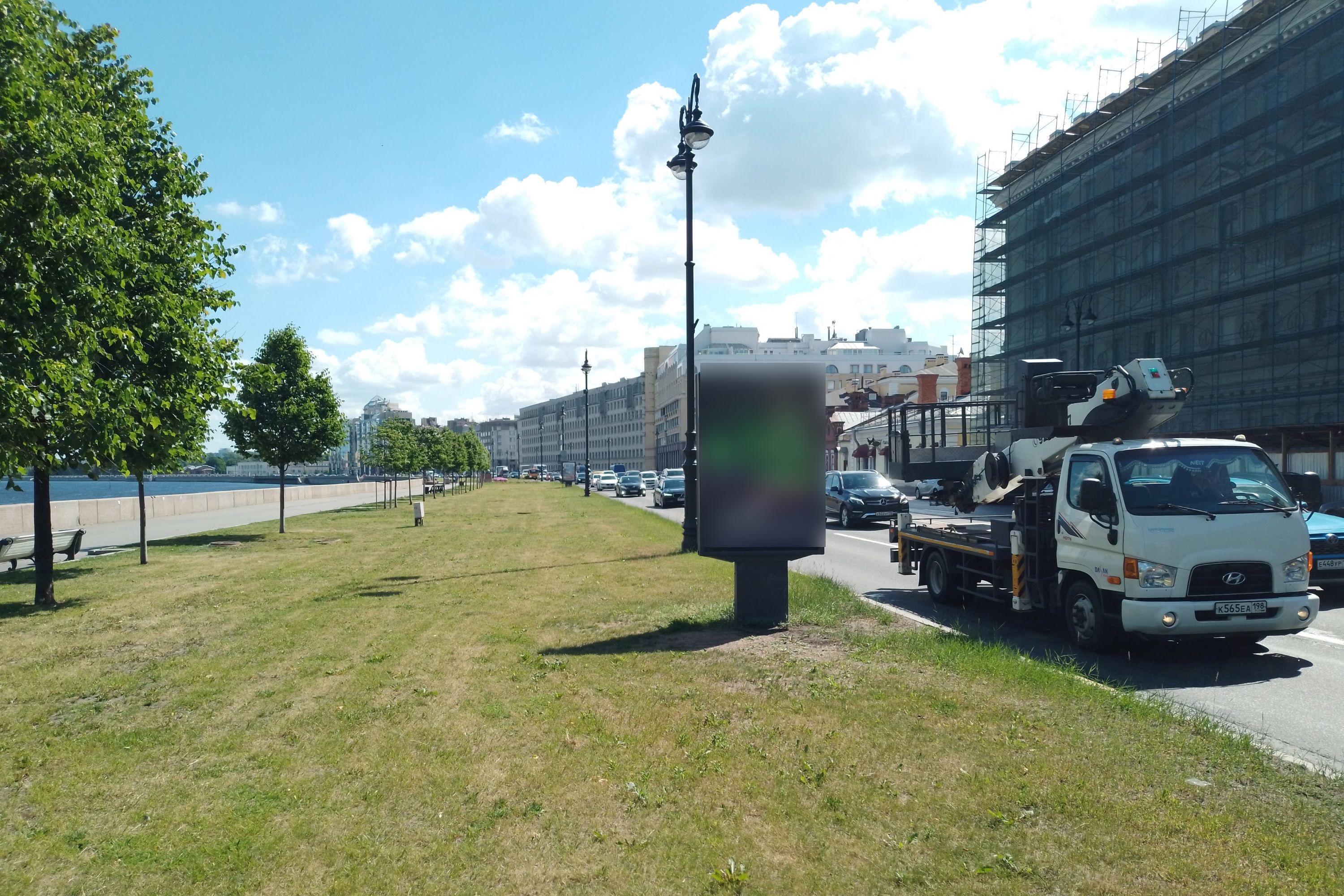 Фотография рекламного носителя, тип: Ситиформат 1.8x1.2, адрес: Воскресенская наб., д.18, Санкт-Петербург, Россия. Сторона Б №687364