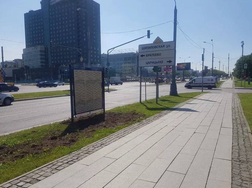 Фотография рекламного носителя, тип: Афиша 1.75x1.8, адрес: Каширское ш., д.86, корп.4 Х Шипиловская ул., Москва, Россия. Сторона B №618579