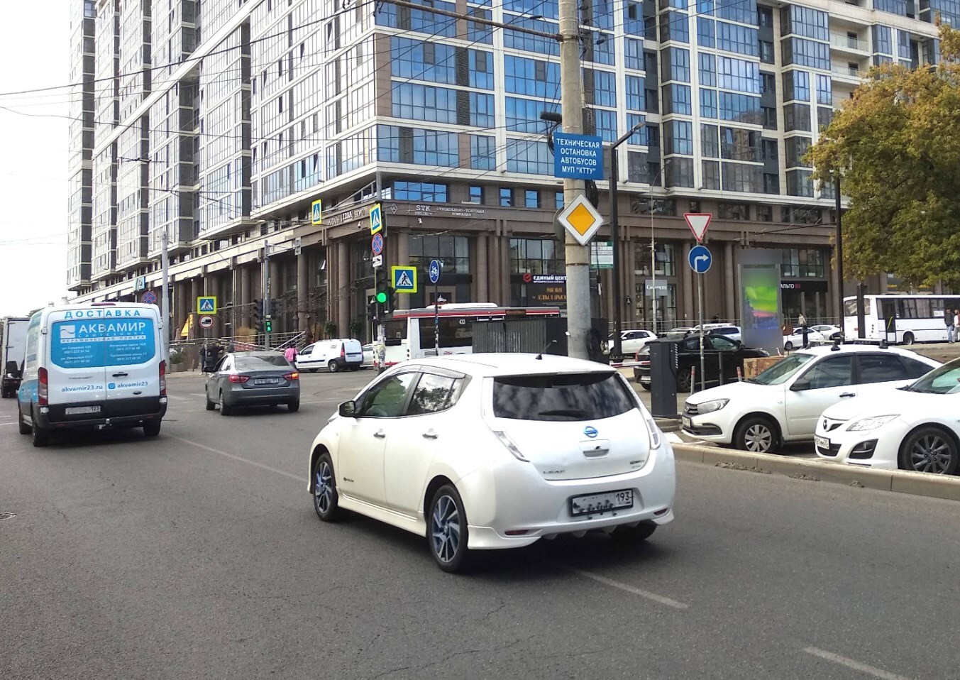 Фотография рекламного носителя, тип: Пиллар 3x1.4, адрес: Рашпилевская ул. X им. Калинина ул., Краснодар, Краснодарский край, Россия. Сторона С №1328010