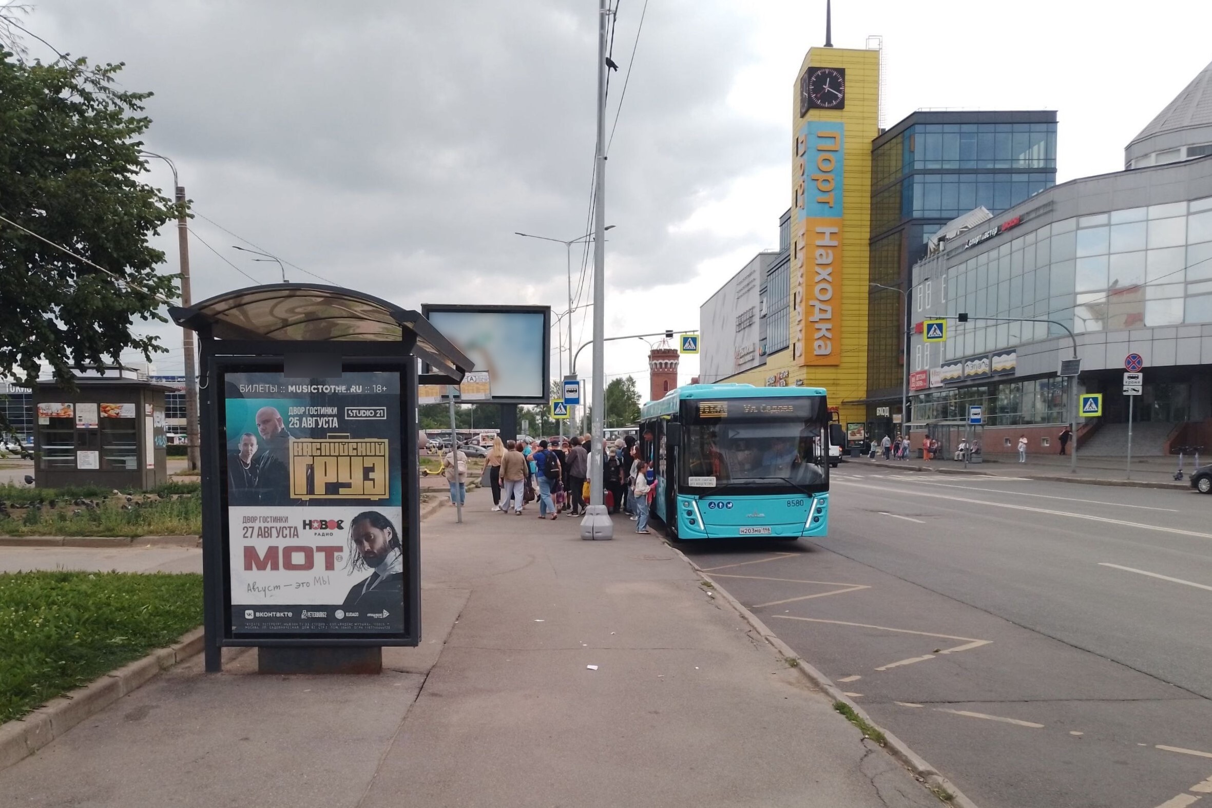 Фотография рекламного носителя, тип: Остановка 1.8x1.2, адрес: Тепловозная ул., д.31, поз.2, Санкт-Петербург, Россия. Сторона Б №776082