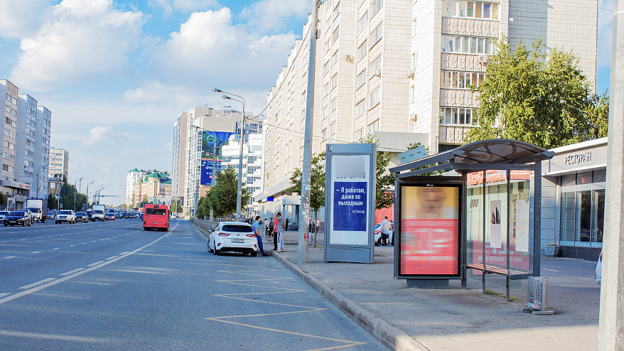 Фотография рекламного носителя, тип: Пиллар 3x1.4, адрес: Вишневского ул., д.51, поз.1, Казань, Республика Татарстан, Россия. Сторона A №686022