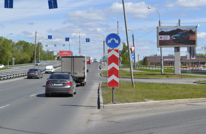 Фотография рекламного носителя, тип: Билборд 3x6, адрес: Пермякова ул., д.19, Тюмень, Тюменская область, Россия. Сторона А1 №938411