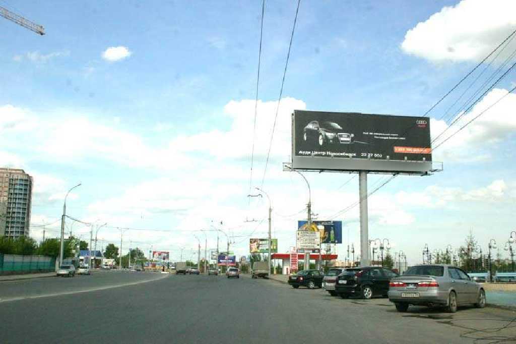 Фотография рекламного носителя, тип: Суперсайт 5x15, адрес: Фрунзе ул., у ТЦ "Сибирский Молл", Новосибирск, Новосибирская область, Россия. Сторона A №183205