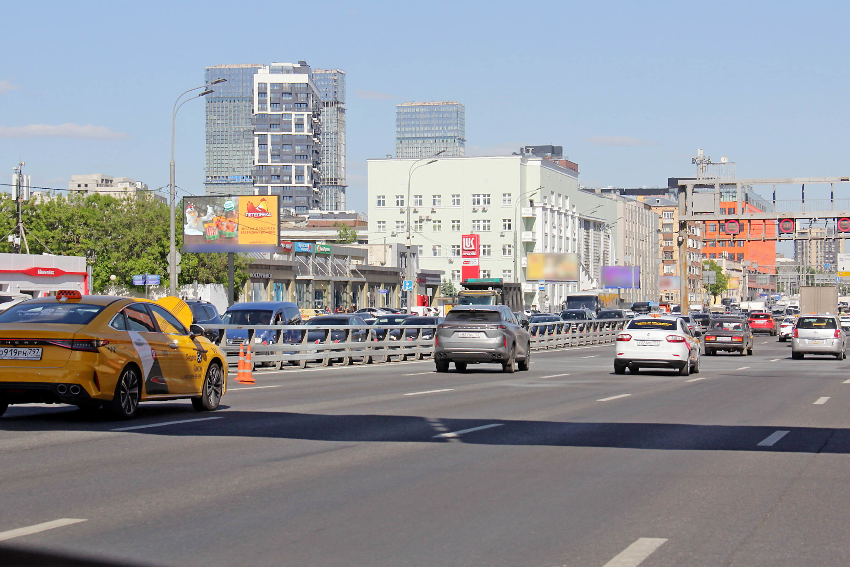 Фотография рекламного носителя, тип: Билборд 3x6, адрес: Сущевский Вал ул., д.23-25, Москва, Россия. Сторона Б1 №105280