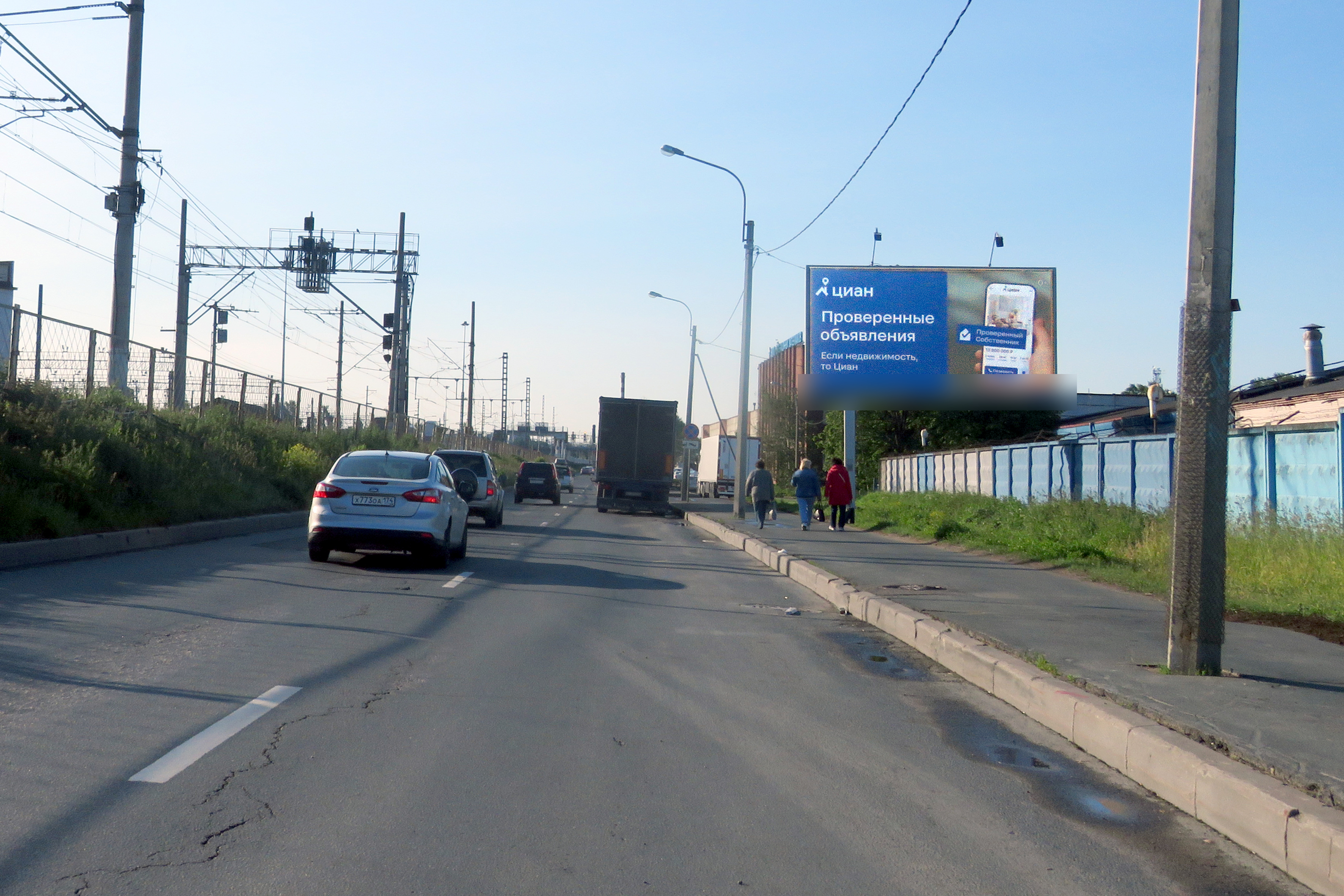 Фотография рекламного носителя, тип: Билборд 3x6, адрес: Нефтяная а/д, д.3, Санкт-Петербург, Россия. Сторона А №638391