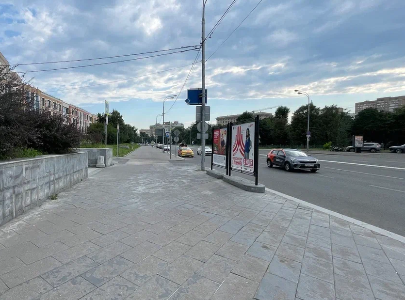 Фотография рекламного носителя, тип: Афиша 1.75x1.8, адрес: Олимпийский пр-т. Х Дурова ул., д.18, поз.3, стенд 2, Москва, Россия. Сторона B №789410